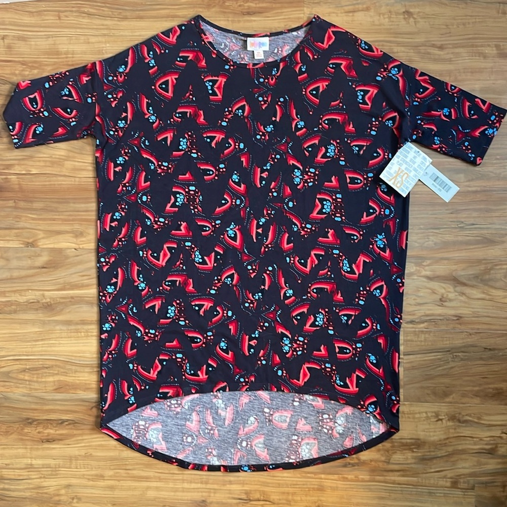 LuLaRoe XS Irma Women's Tunic - Red and Black Pattern